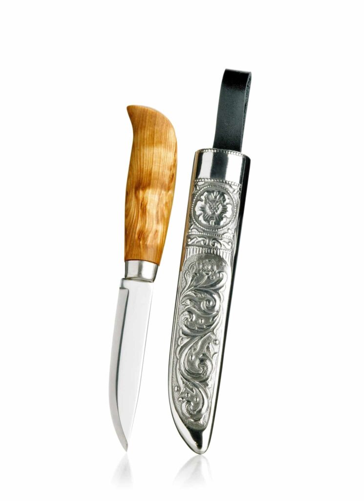Kniv, bunad